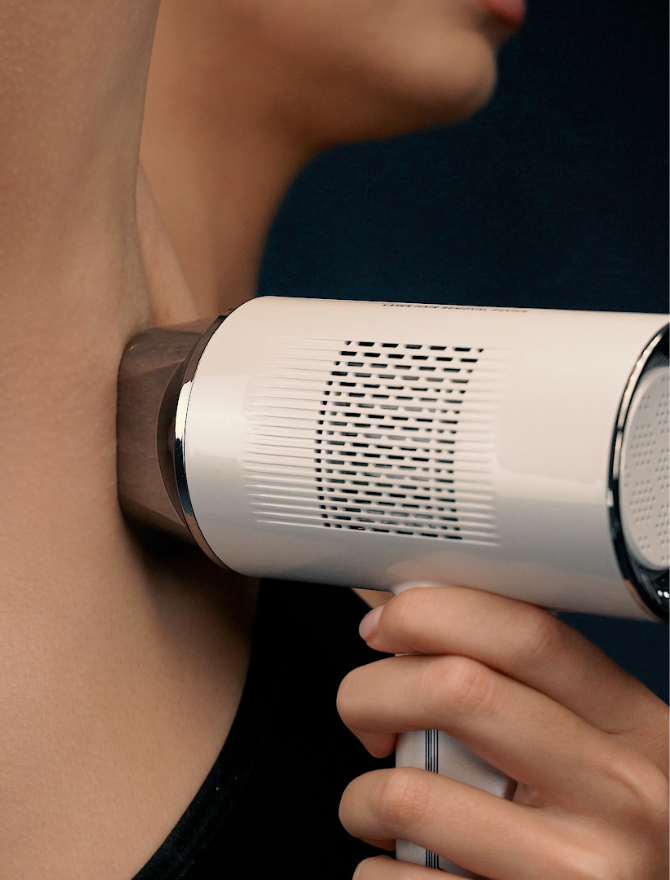 IPL vs Laser Hair Removal: What’s The Difference?